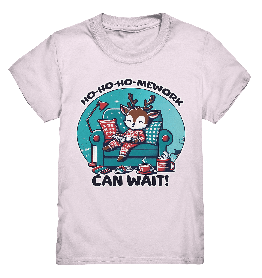 Ho - Ho - Ho - mework Can Wait – Das gemütliche Rentier im Weihnachtsschlaf! - Kids Premium Shirt - FaunaFeels Onlineshop Kids & Babys